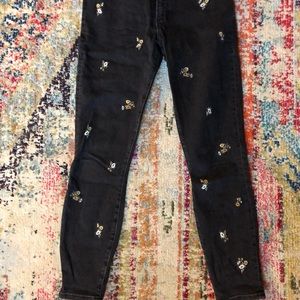 Abercrombie black embroidered jeans size 4